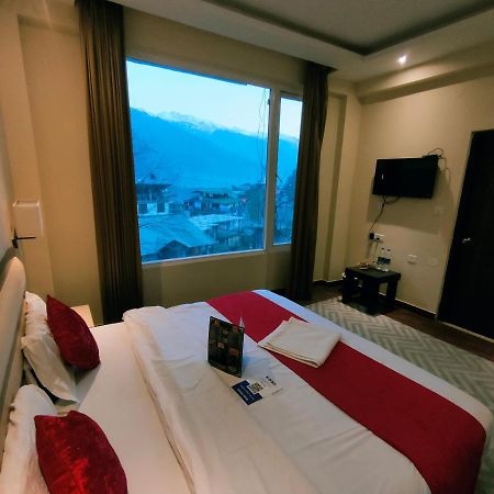 Hotel Royal Residency Manāli エクステリア 写真