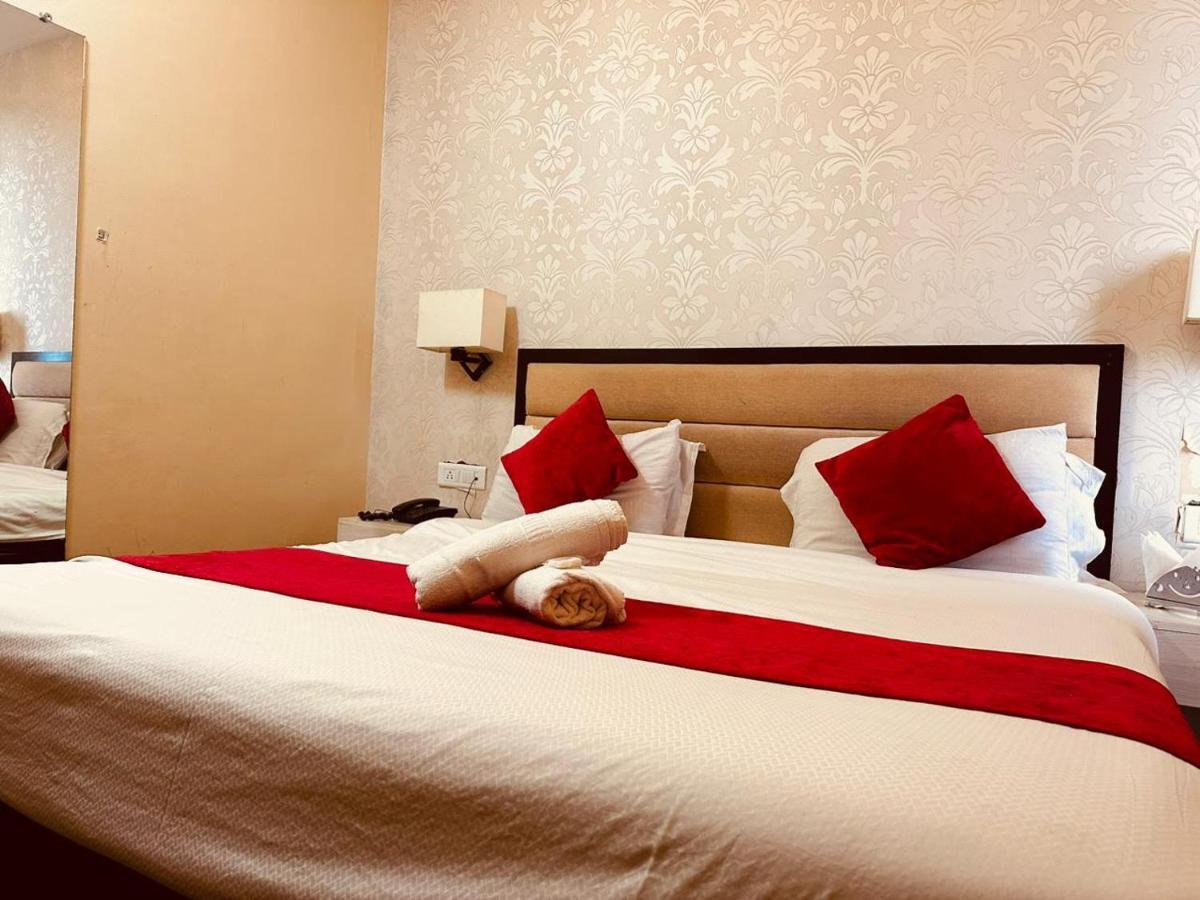 Hotel Royal Residency Manāli エクステリア 写真